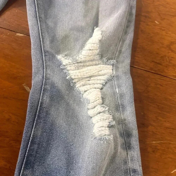 Signature by Levi Strauss Women's Boot Cut Jeans - Light Blue - Picture 2 of 7